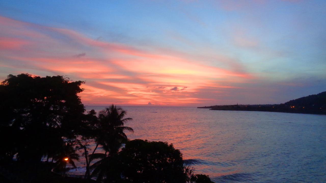 Sunset Lane Hotel Laborie Luaran gambar